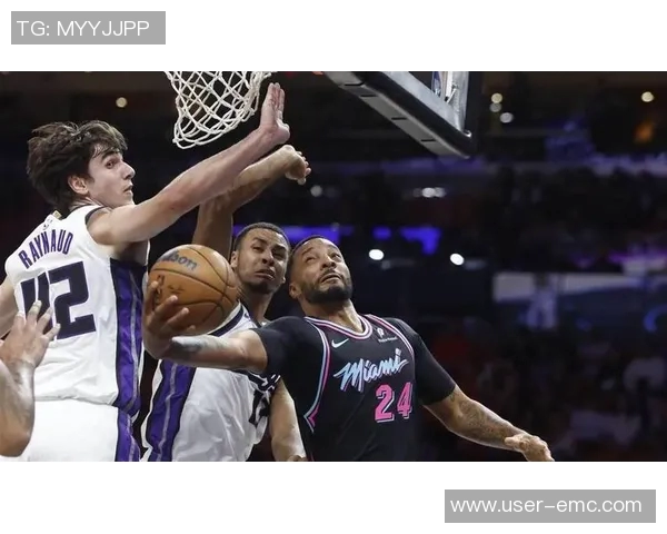 NBA杯半决赛雷霆对决文班回归能否阻挡对手进攻威胁