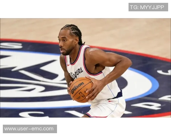 火力全开伦纳德三分雨下狂砍35分助球队逆转第三节独得19分展现统治力