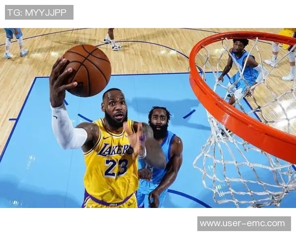 解说:哈登与米切尔默契配合骑士队已崛起为东部最强劲对手 解说:哈登与米切尔默契配合骑士队已崛起为东部最强劲对手